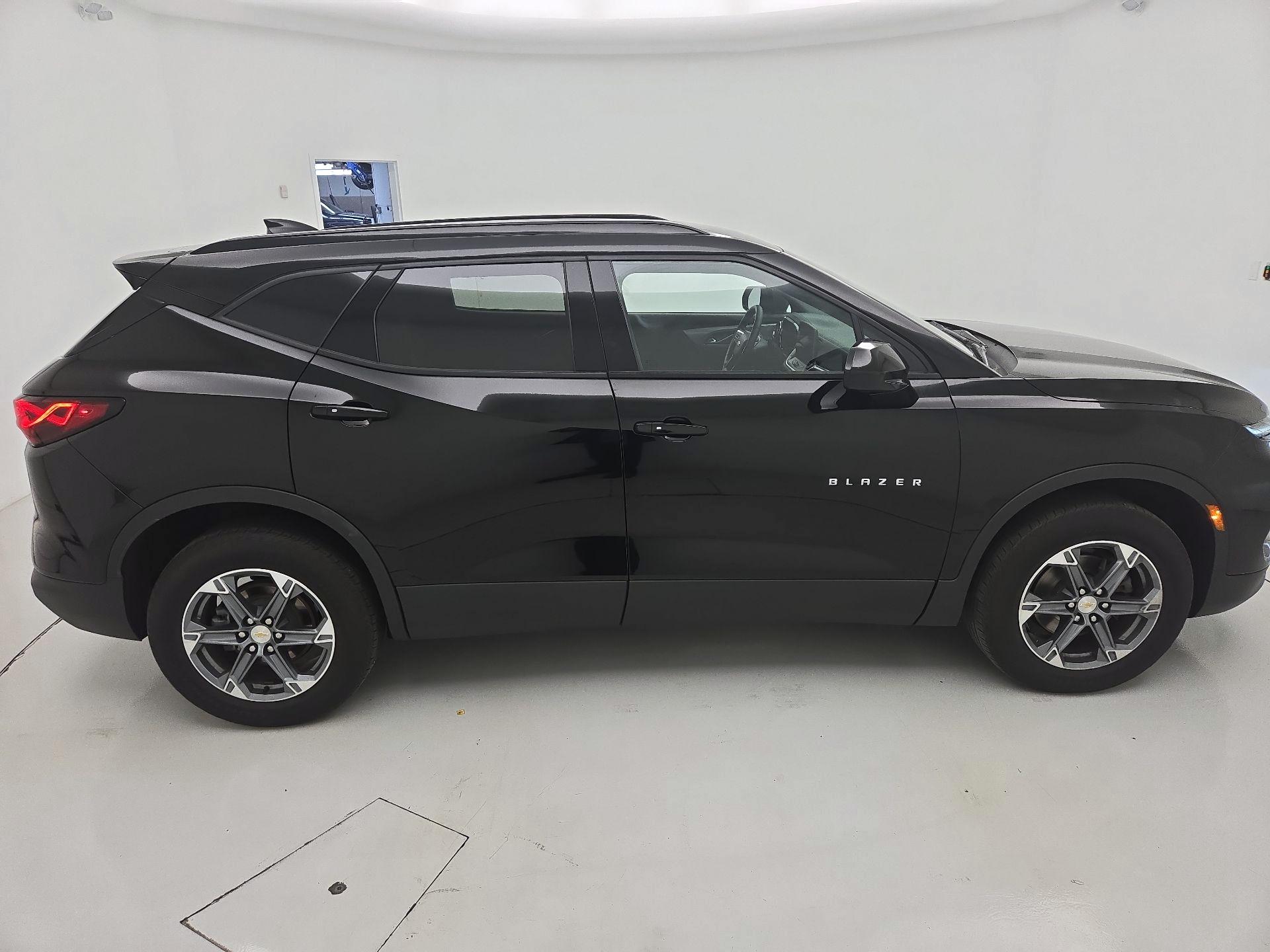 Thumbnail: 2024 Chevrolet Blazer - 4