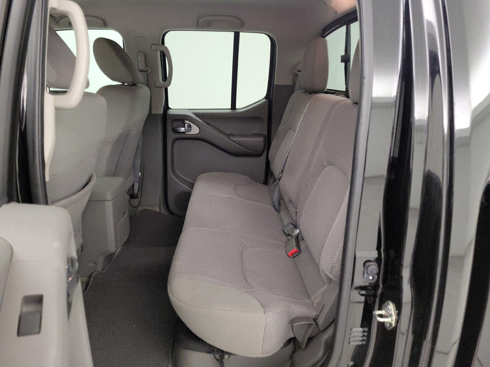 Thumbnail: 2016 Nissan Frontier - 18