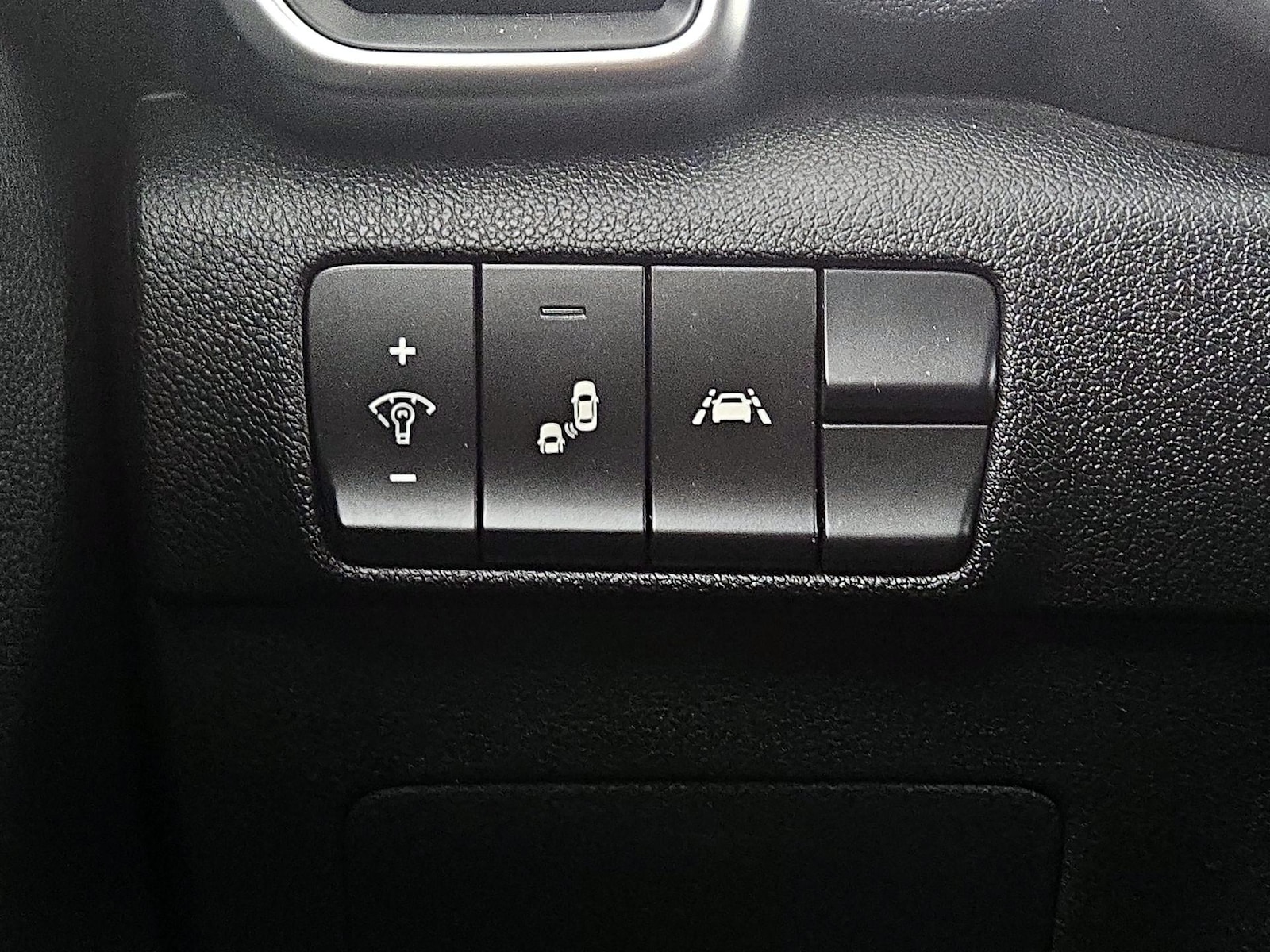 2021 Kia Sportage S - Photo 14