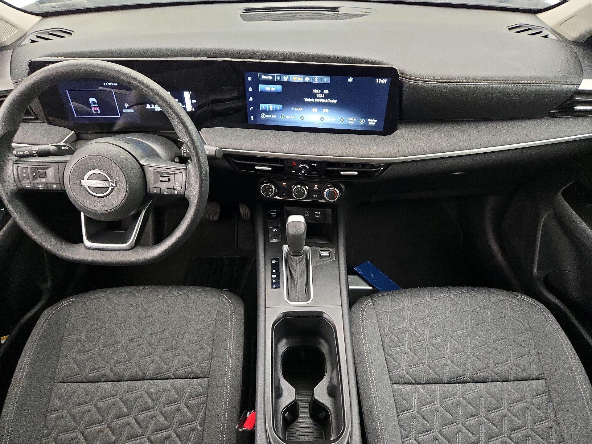 Thumbnail: 2025 Nissan Kicks - 9