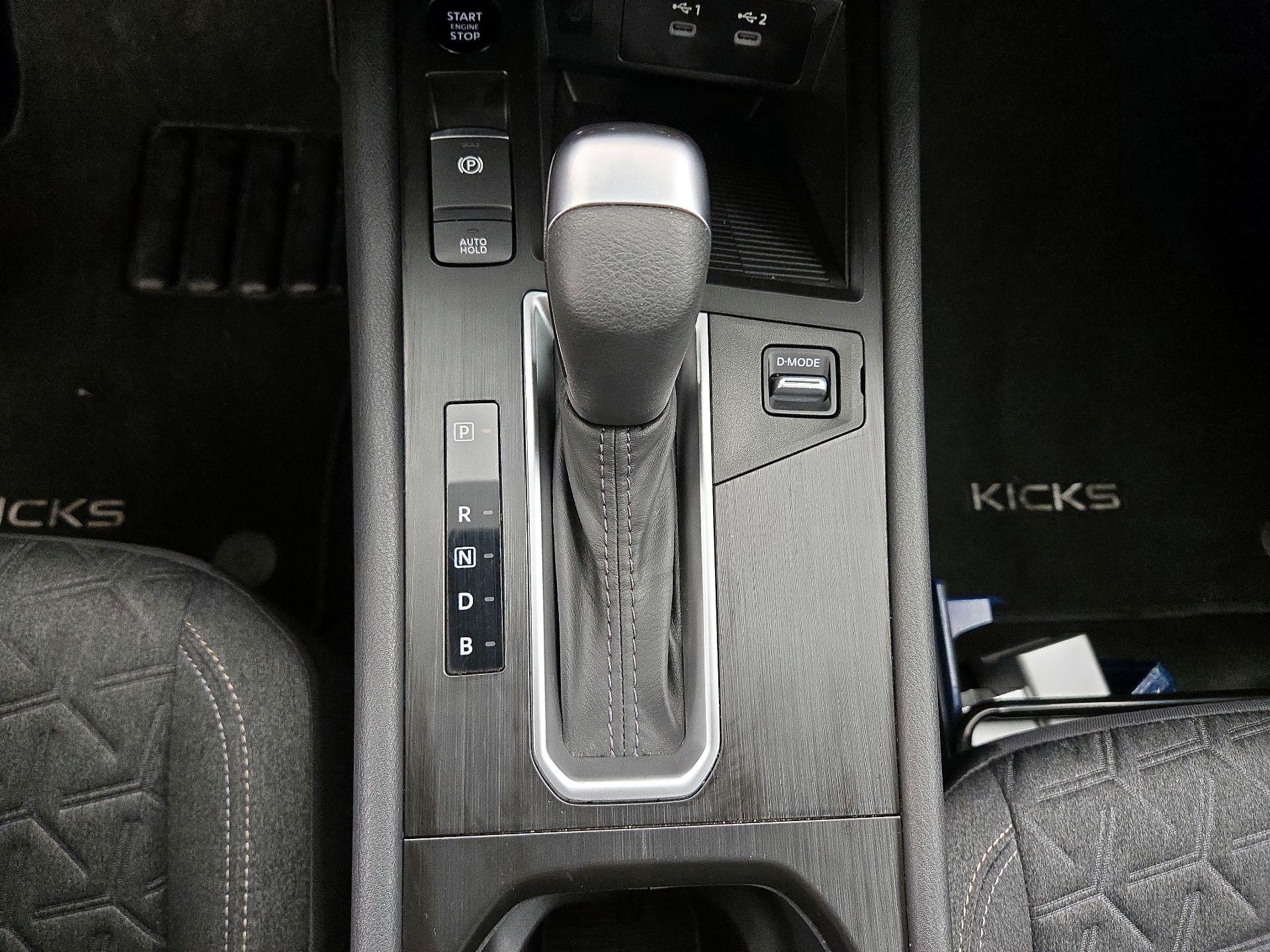 Thumbnail: 2025 Nissan Kicks - 17
