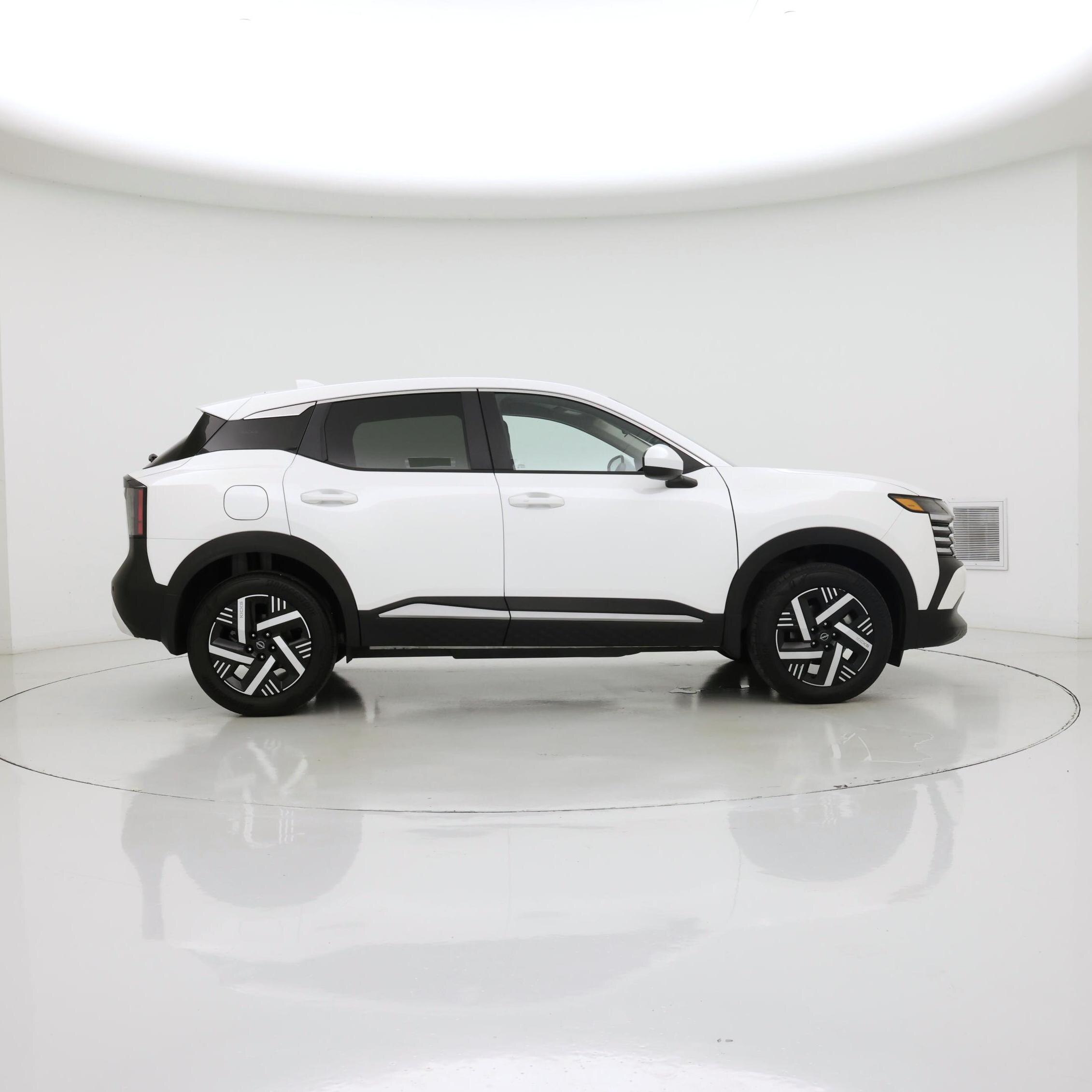 Thumbnail: 2025 Nissan Kicks - 7