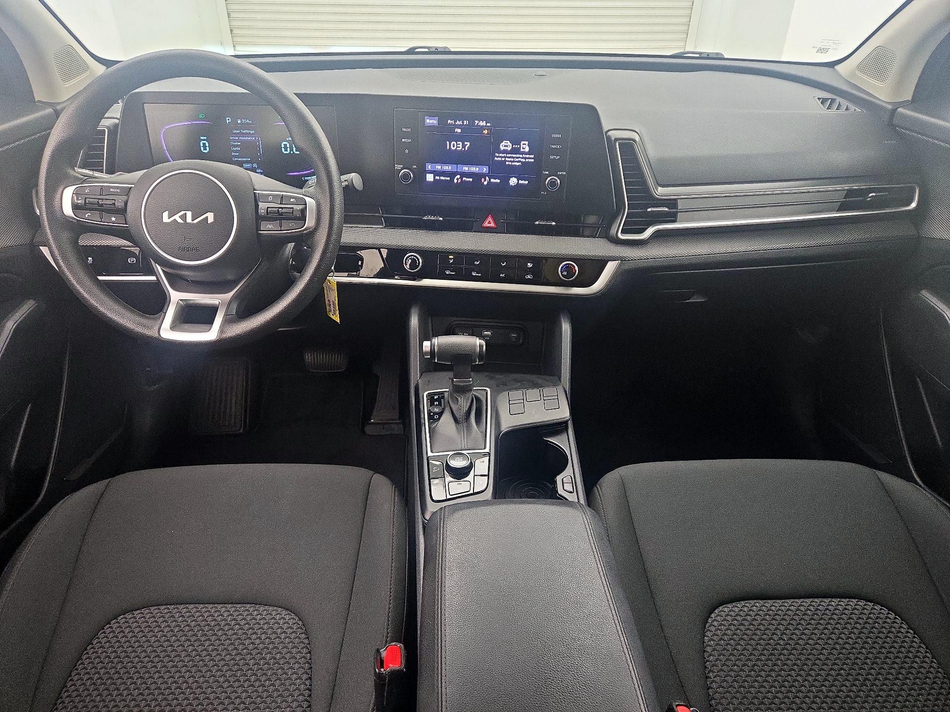 Thumbnail: 2025 Kia Sportage - 8