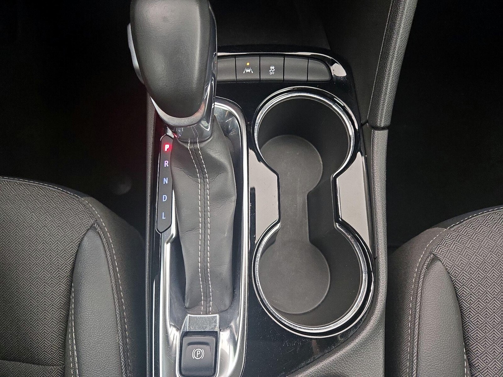 2025 Buick Encore GX Preferred - Photo 18