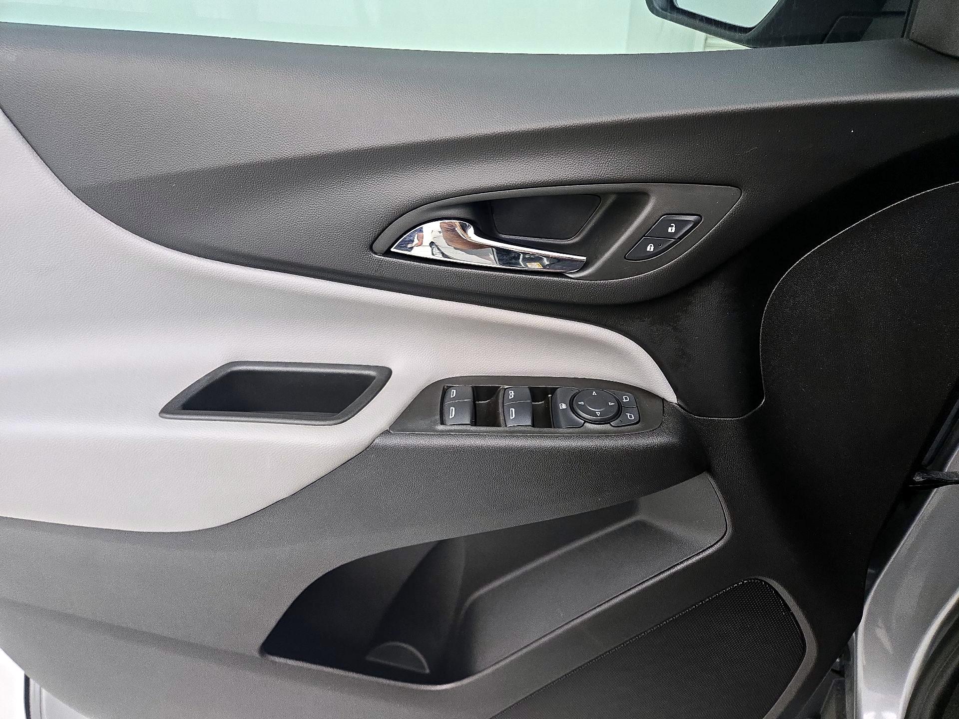 Thumbnail: 2024 Chevrolet Equinox - 10