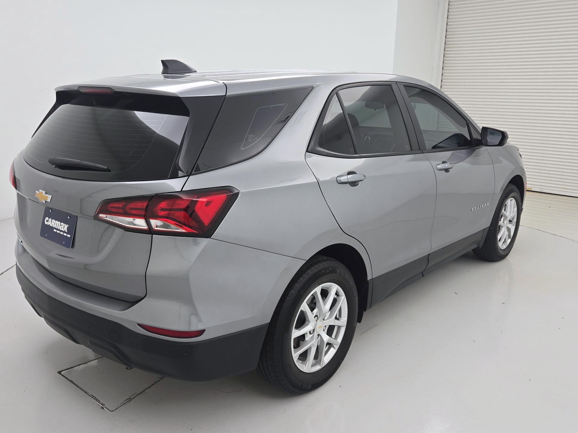 Thumbnail: 2024 Chevrolet Equinox - 5