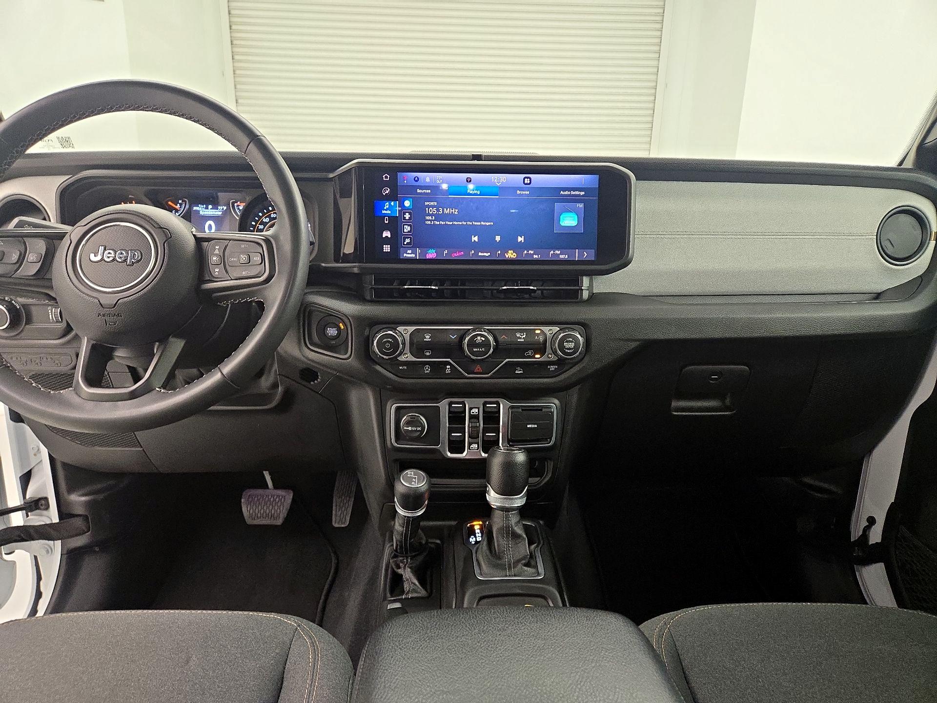 Thumbnail: 2025 Jeep Wrangler - 9