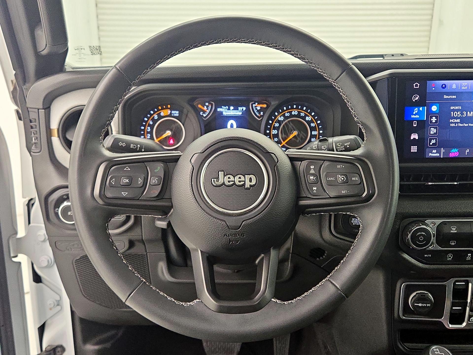 Thumbnail: 2025 Jeep Wrangler - 10