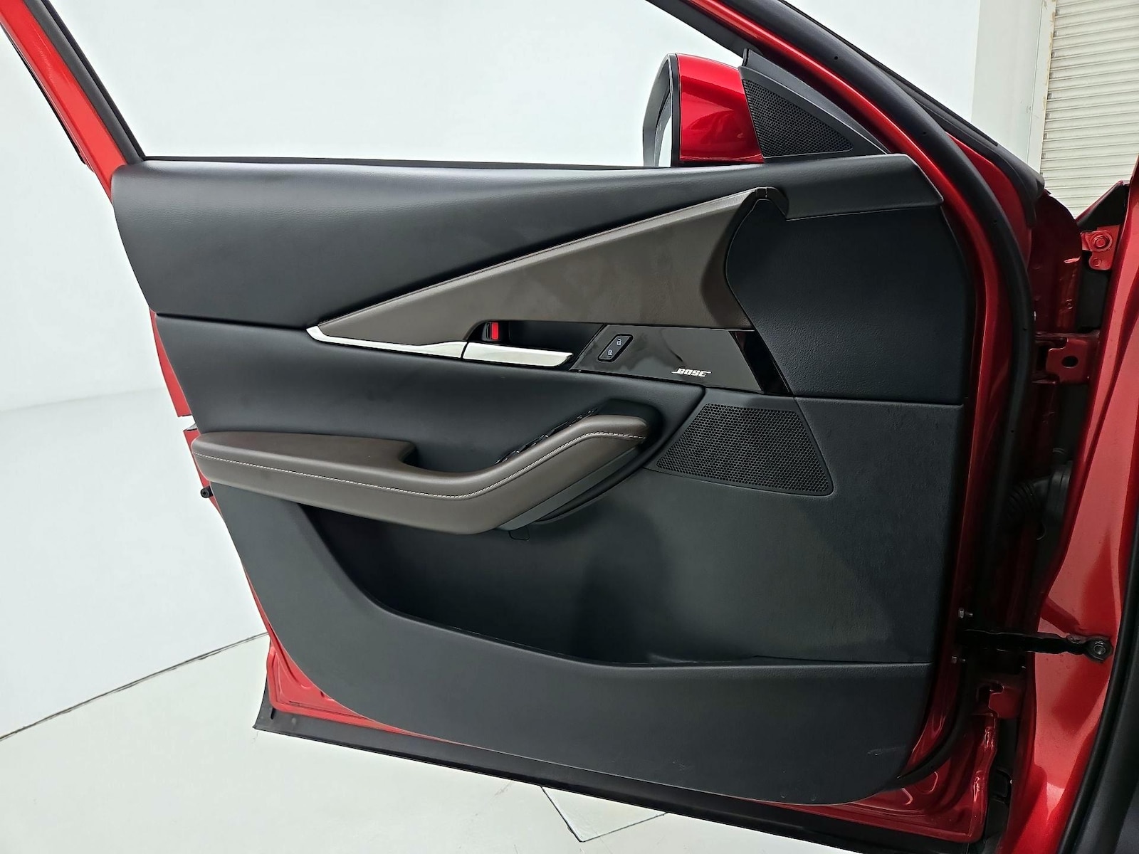 2025 Mazda CX-30 Premium - Photo 13