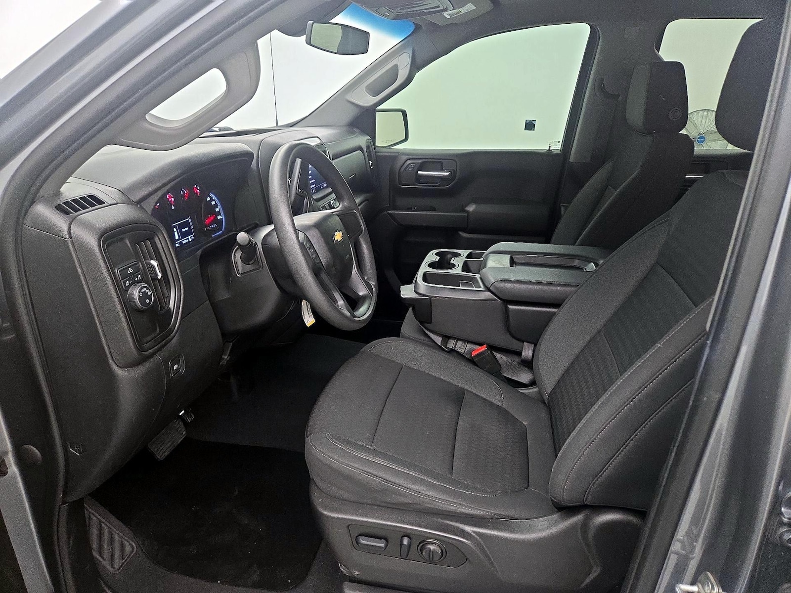 Power Seat(s) & Side Airbags