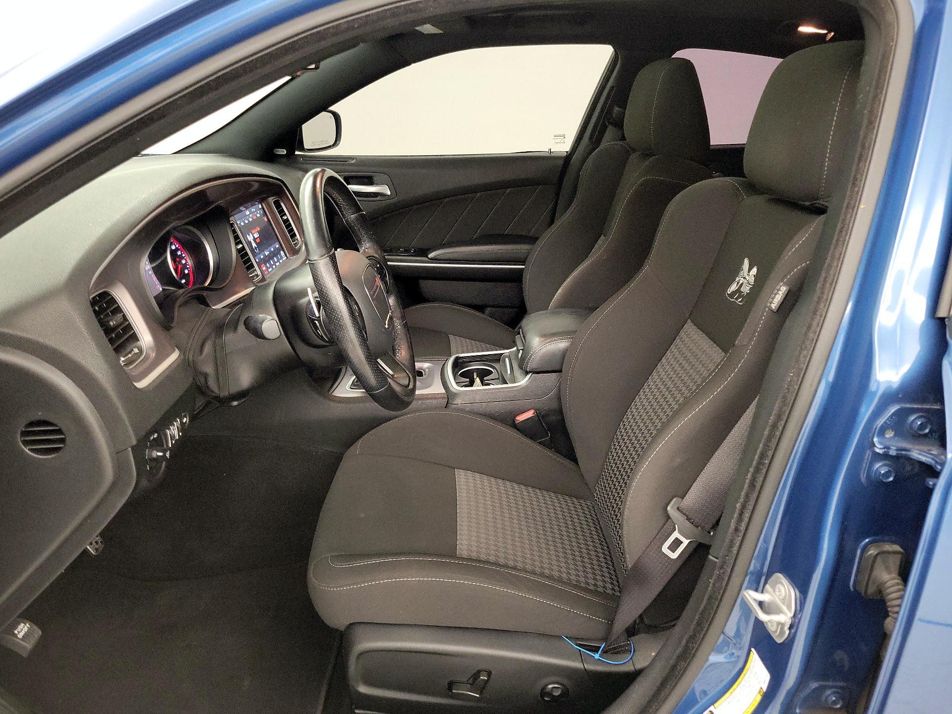 Thumbnail: 2021 Dodge Charger - 11