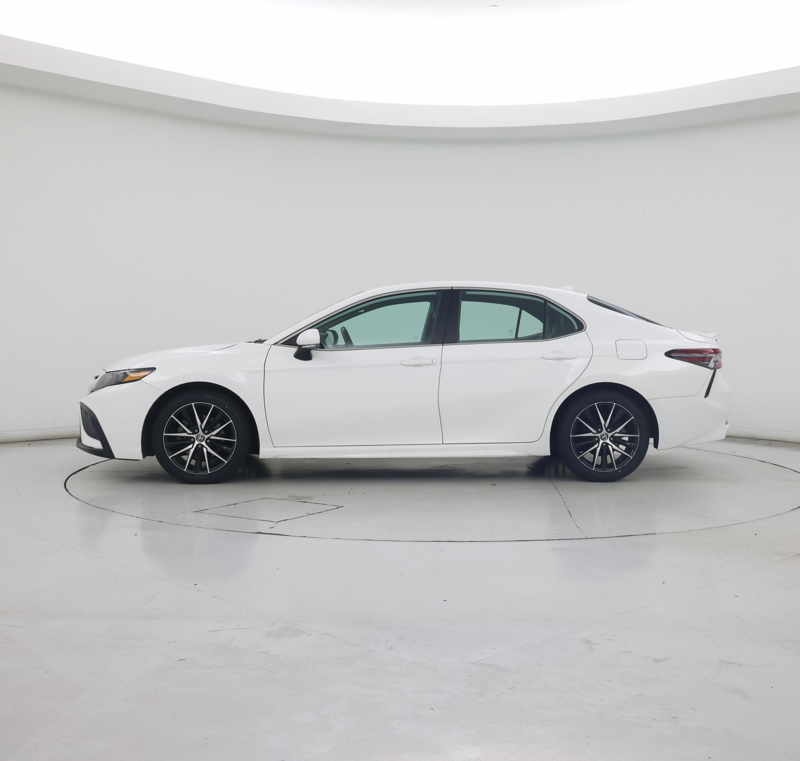 Thumbnail: 2023 Toyota Camry - 3