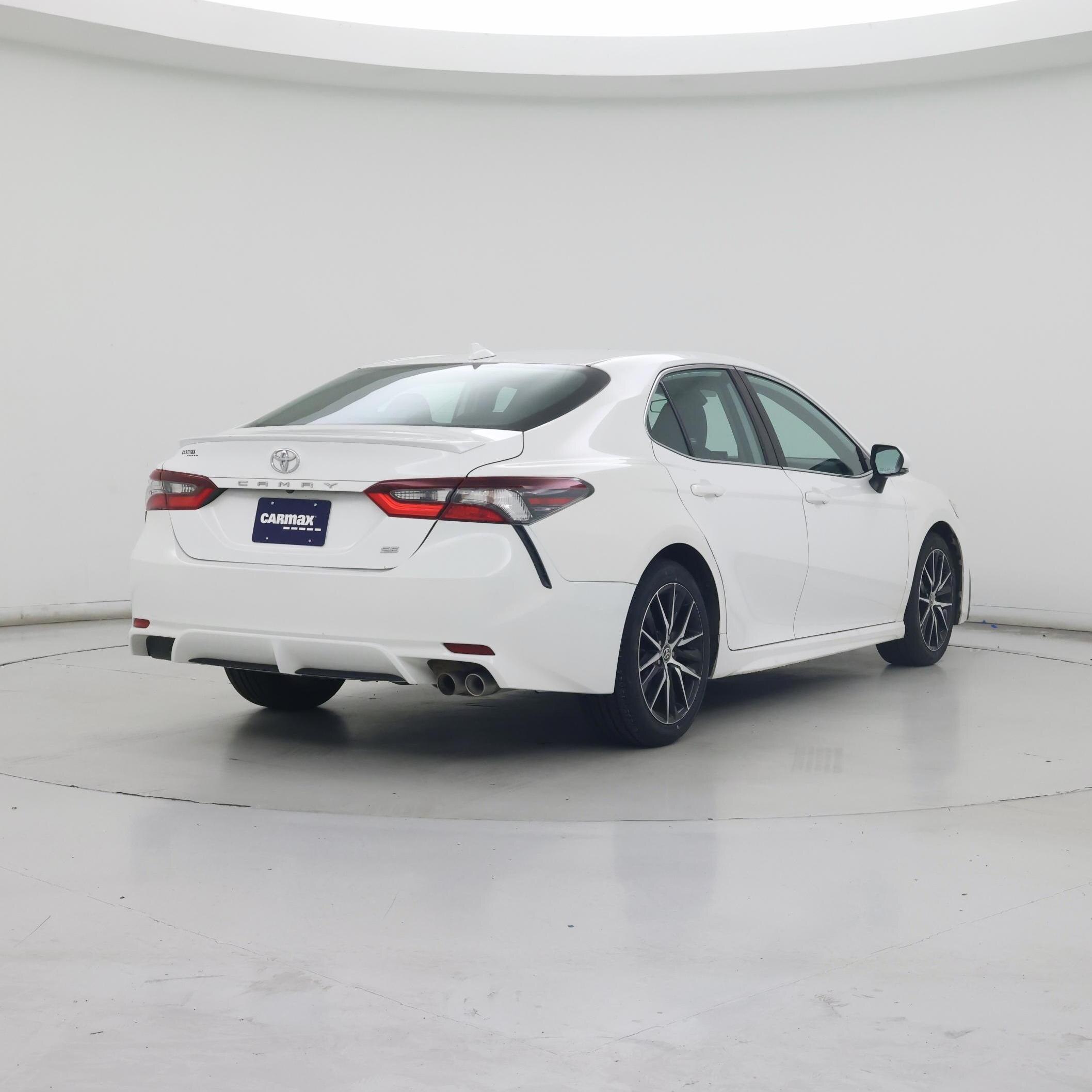 Thumbnail: 2023 Toyota Camry - 8