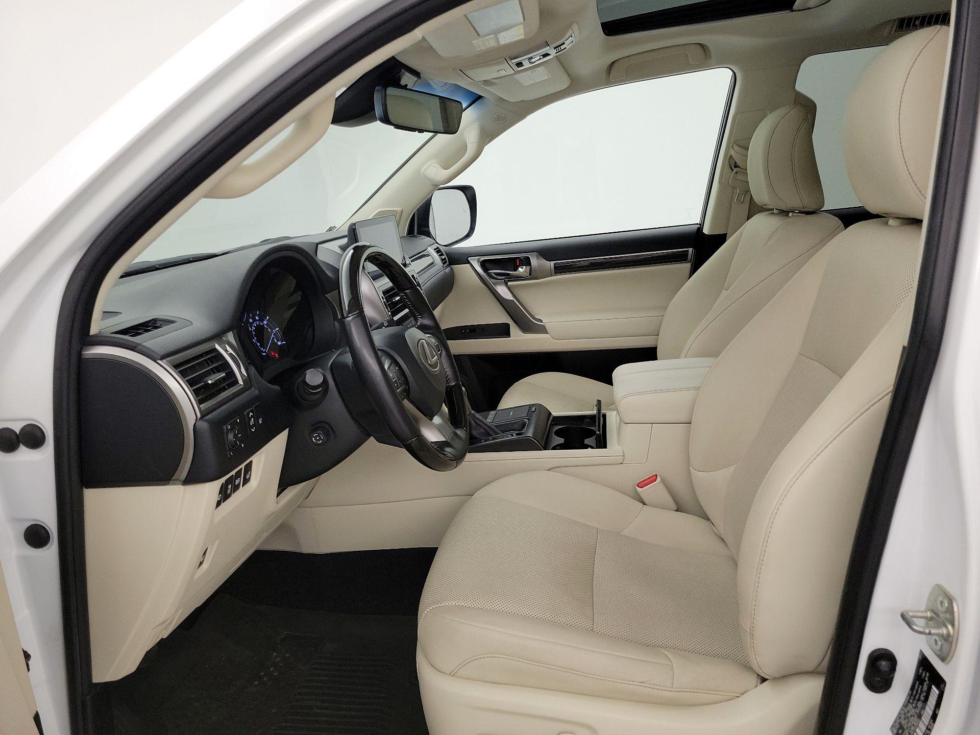 Thumbnail: 2022 Lexus GX - 11