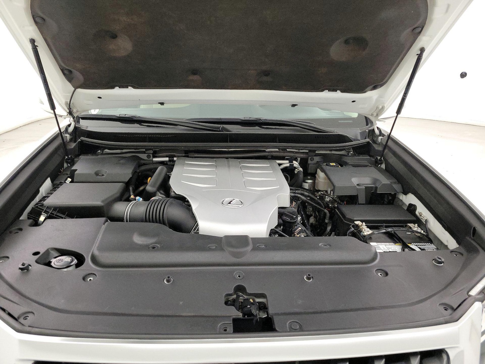 2022 Lexus GX Base - Photo 25