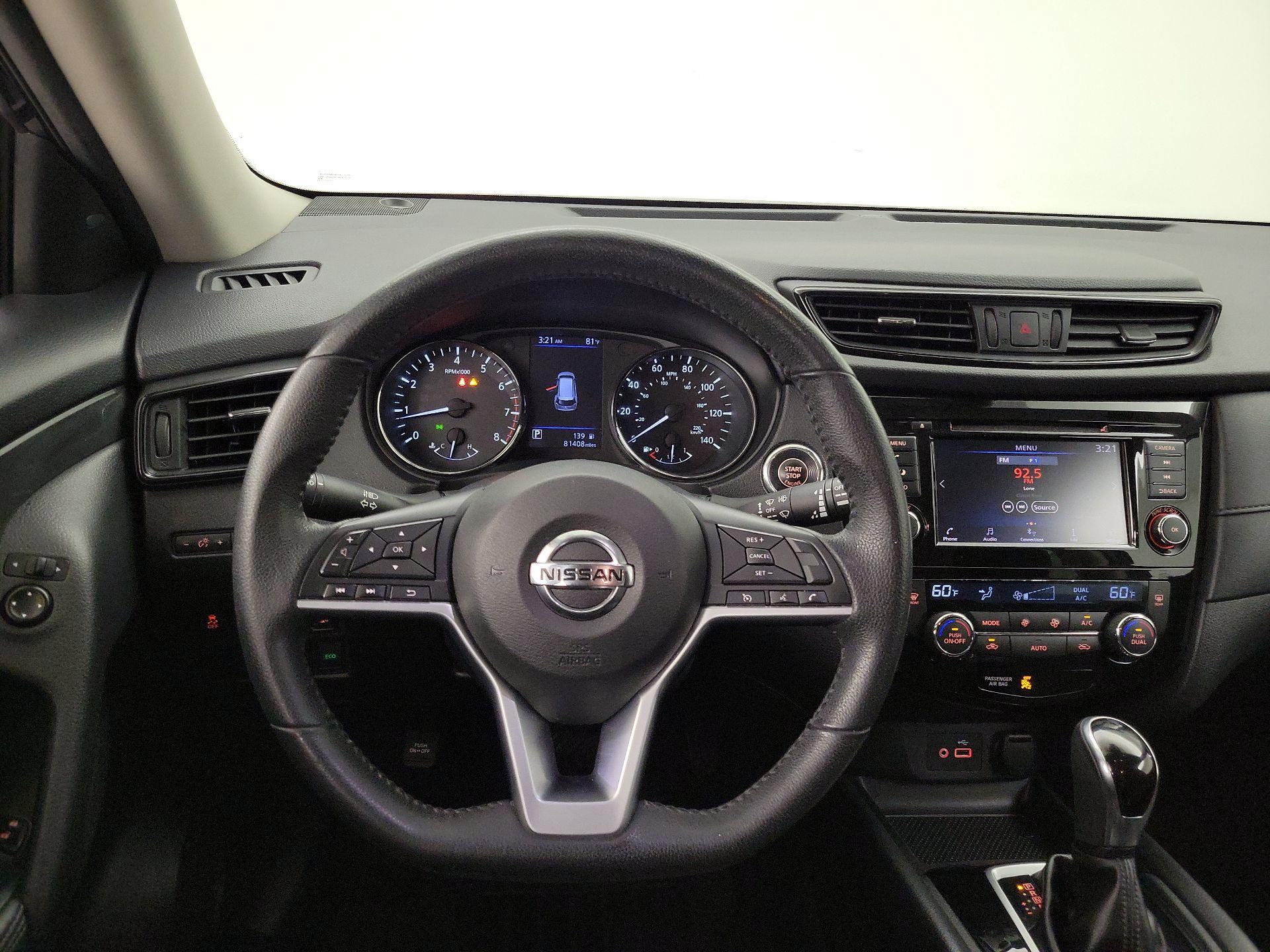 Thumbnail: 2019 Nissan Rogue - 10