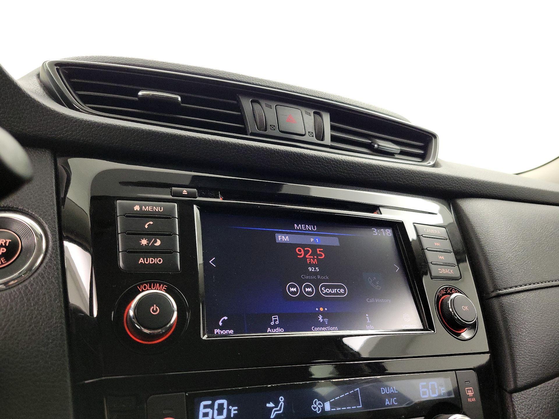 Thumbnail: 2019 Nissan Rogue - 15