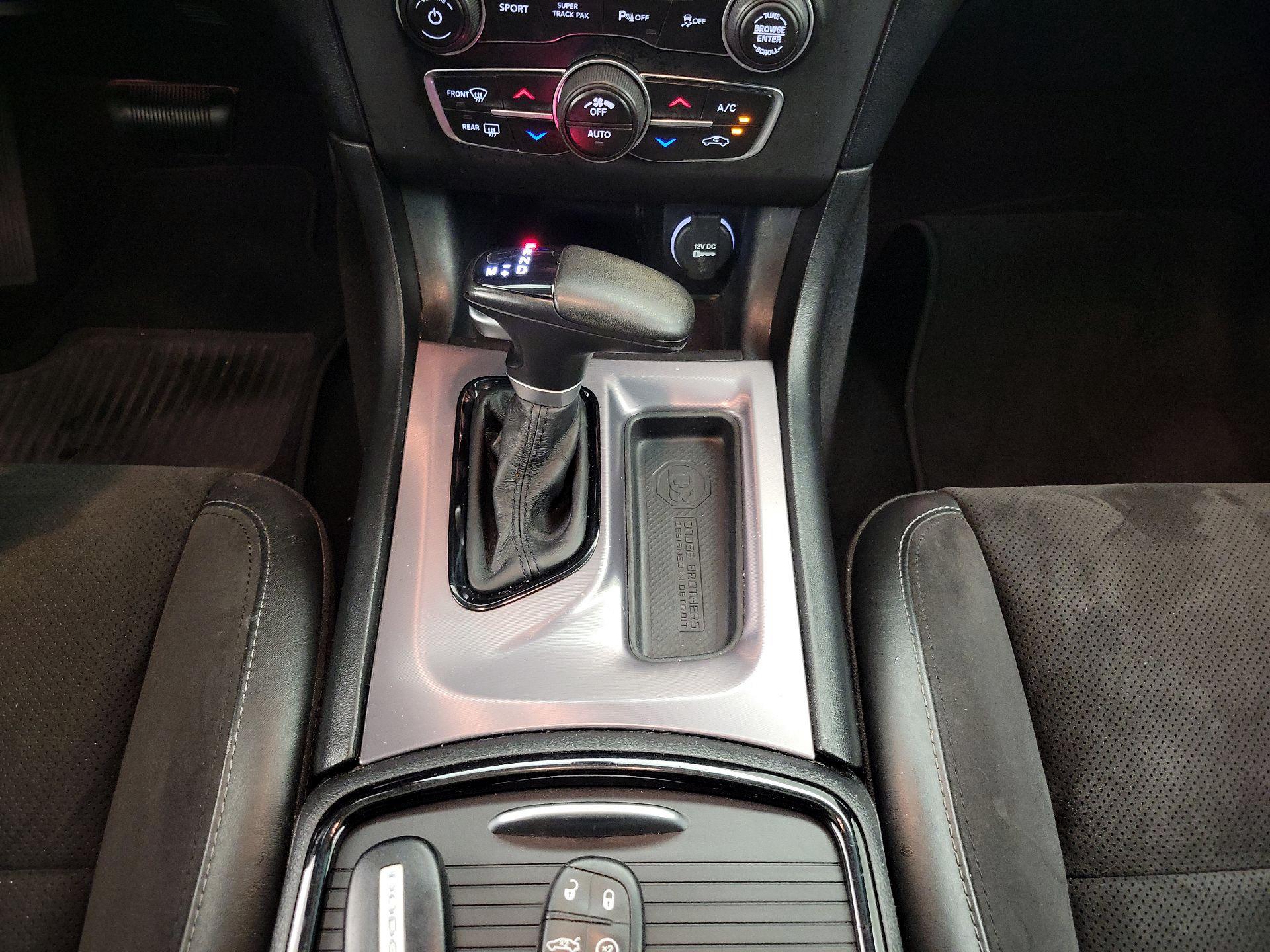 Thumbnail: 2019 Dodge Charger - 17