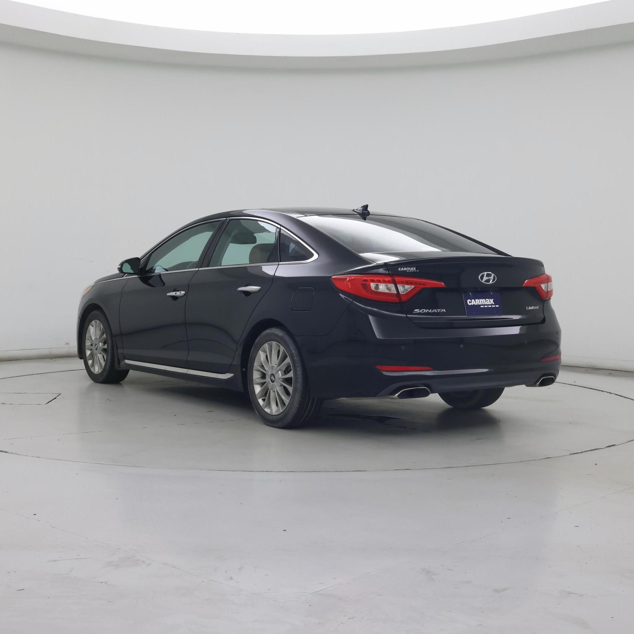 Thumbnail: 2015 Hyundai Sonata - 2