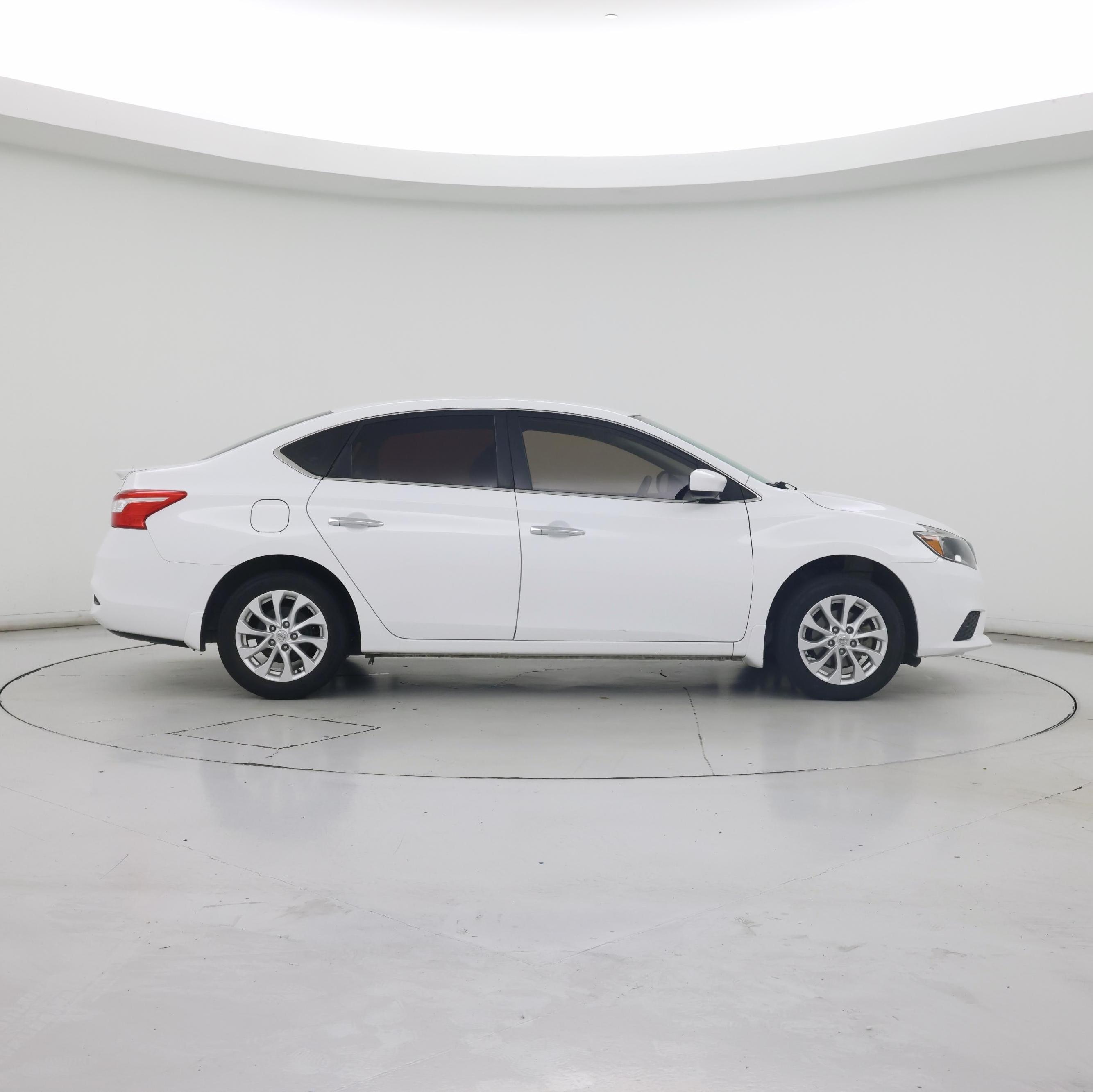 Thumbnail: 2019 Nissan Sentra - 7