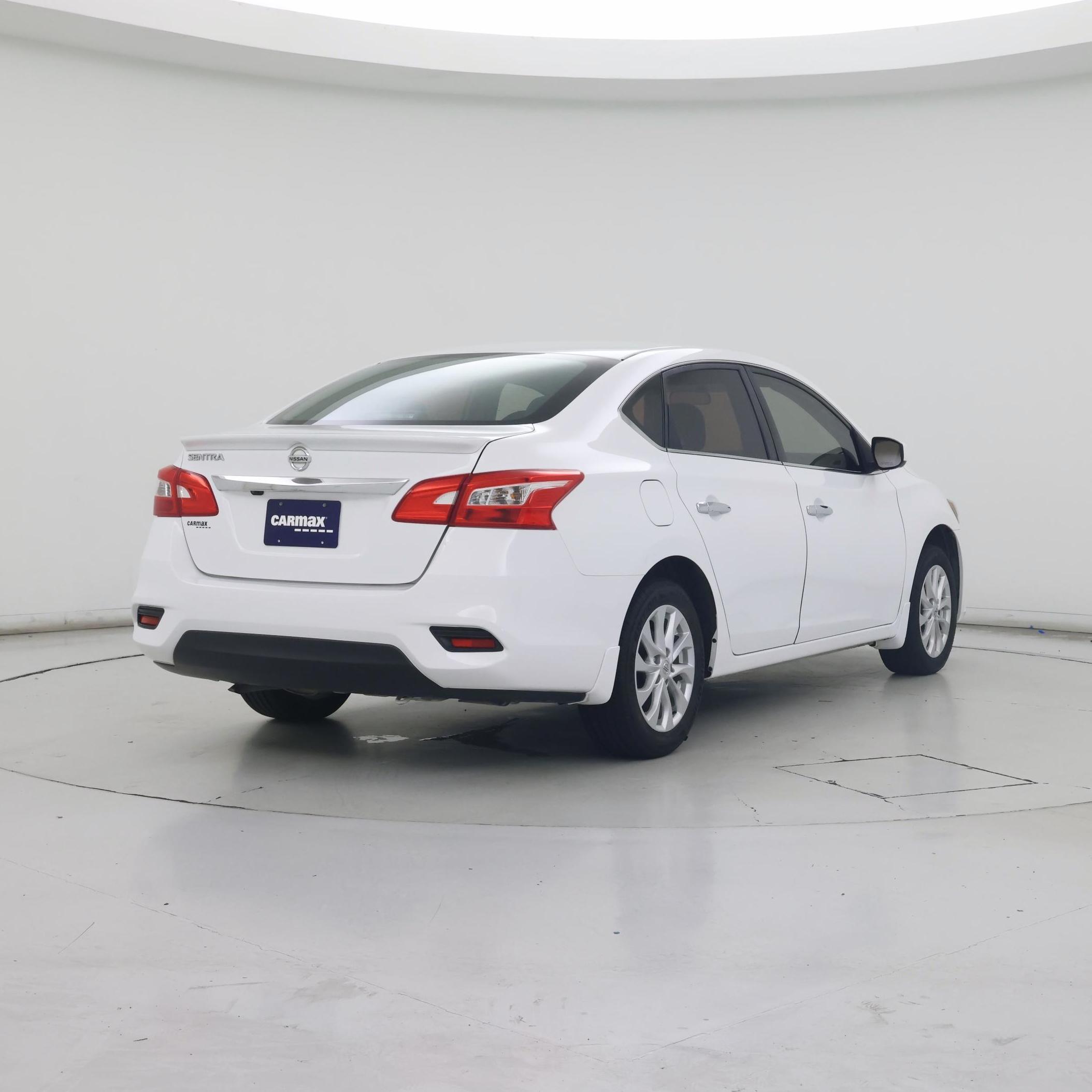 Thumbnail: 2019 Nissan Sentra - 8