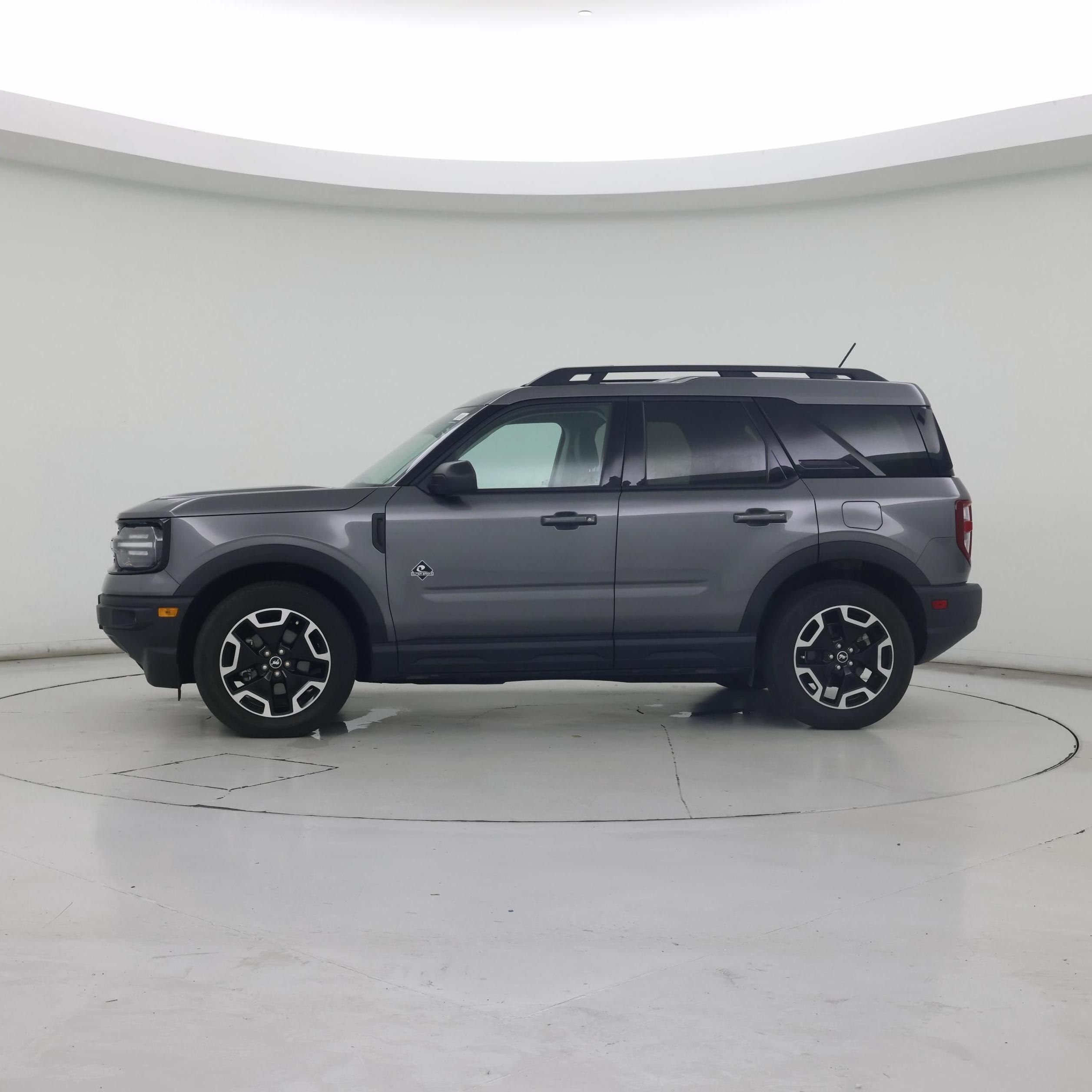 Thumbnail: 2023 Ford Bronco Sport - 3