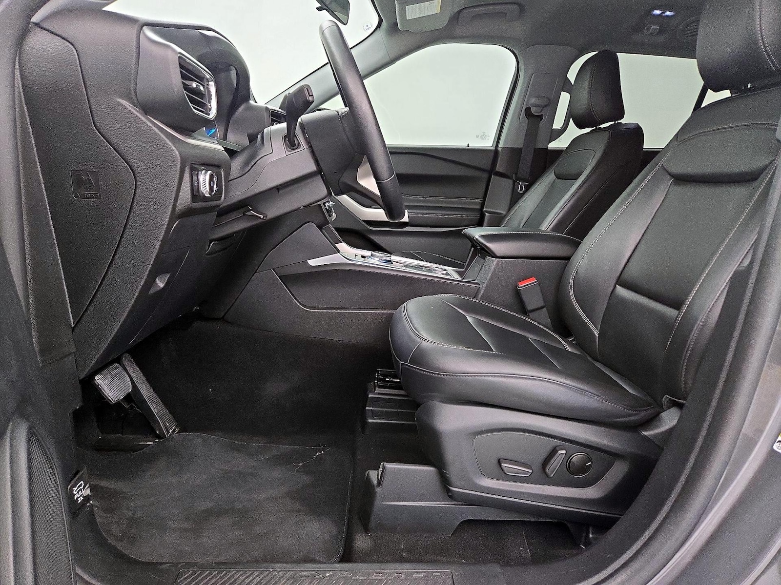 2023 Ford Explorer XLT, photo 12