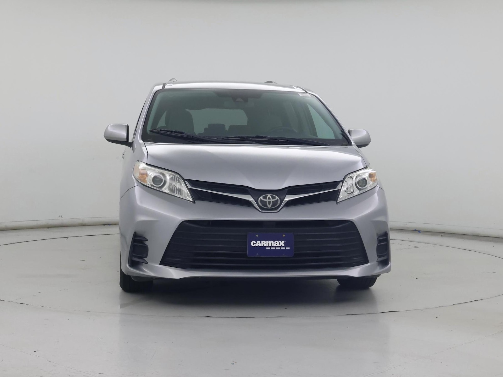 2018 Toyota Sienna LE - Photo 6