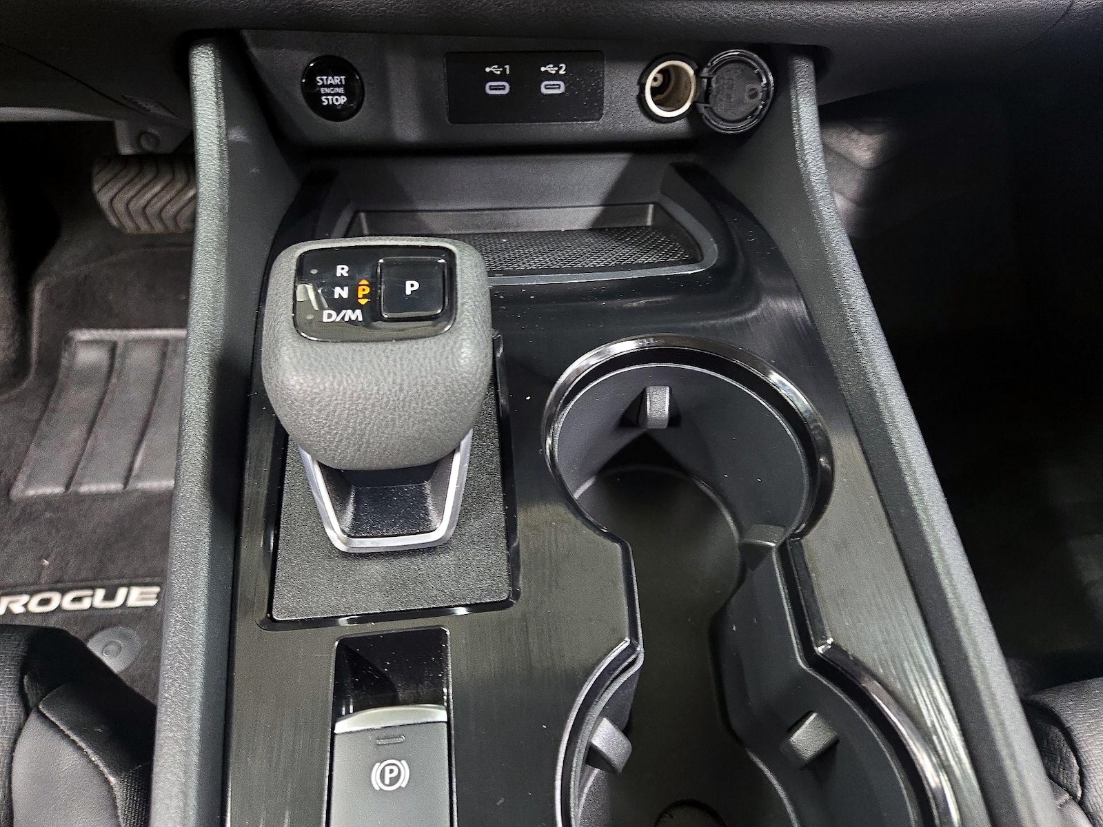 2025 Nissan Rogue SV - Photo 17