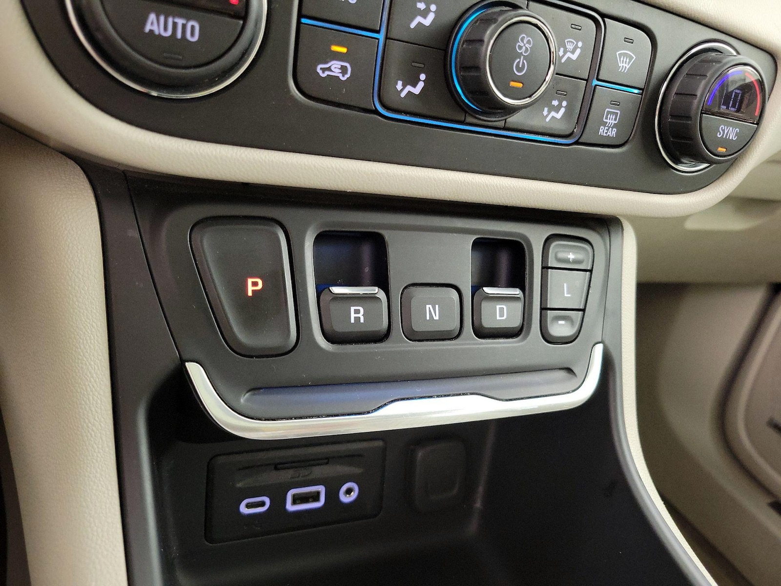 2020 GMC Terrain Denali - Photo 18
