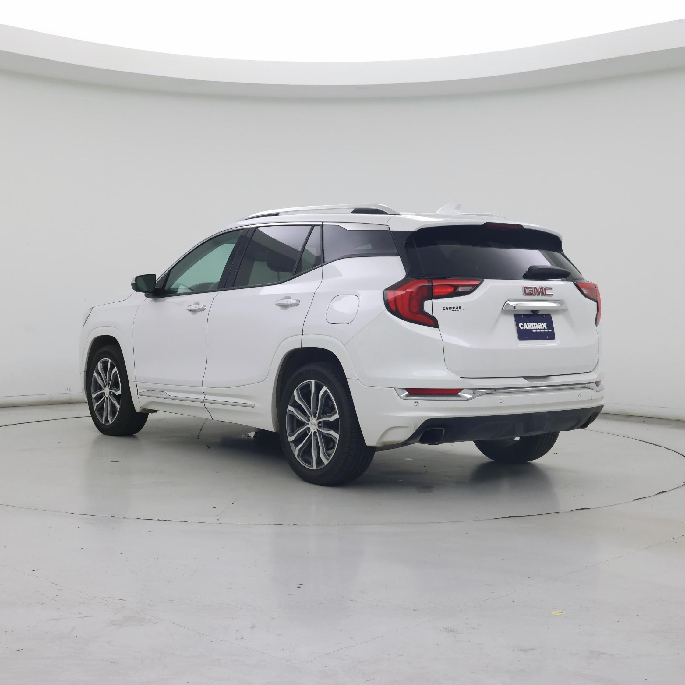 Thumbnail: 2020 GMC Terrain - 2