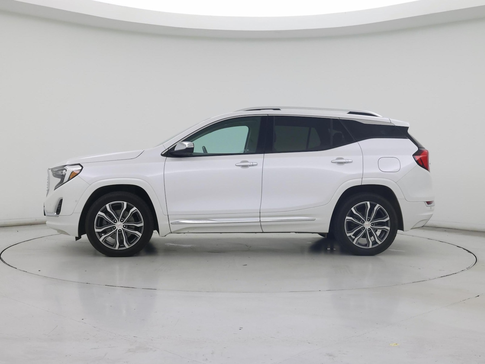 2020 GMC Terrain Denali - Photo 4