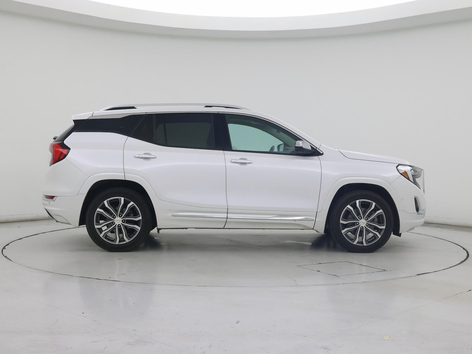 2020 GMC Terrain Denali - Photo 8