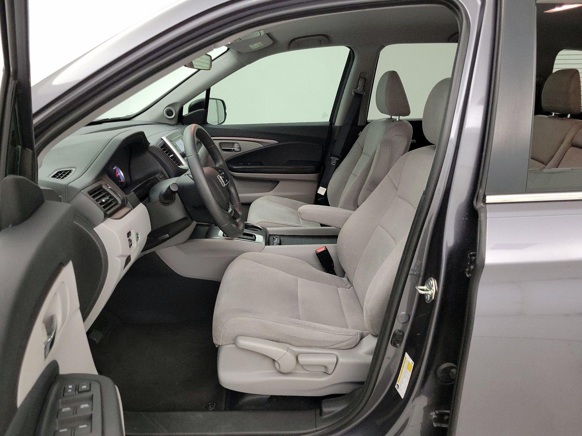 Thumbnail: 2020 Honda Pilot - 11
