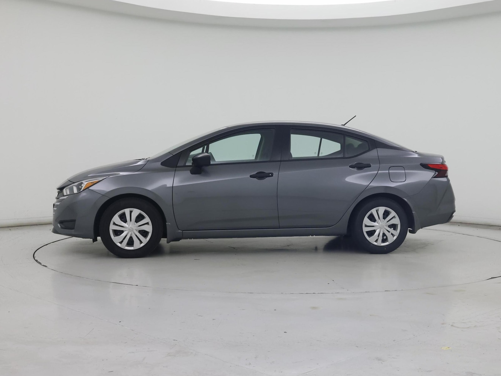 2023 Nissan Versa Sedan S - Photo 4