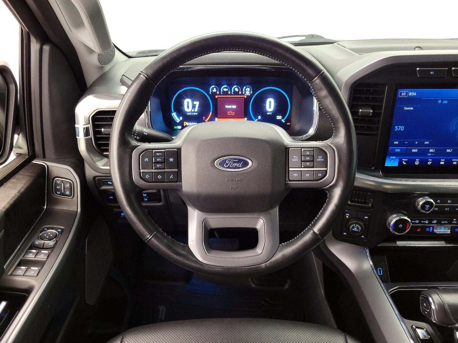 2023 Ford F-150 Lariat - Photo 11