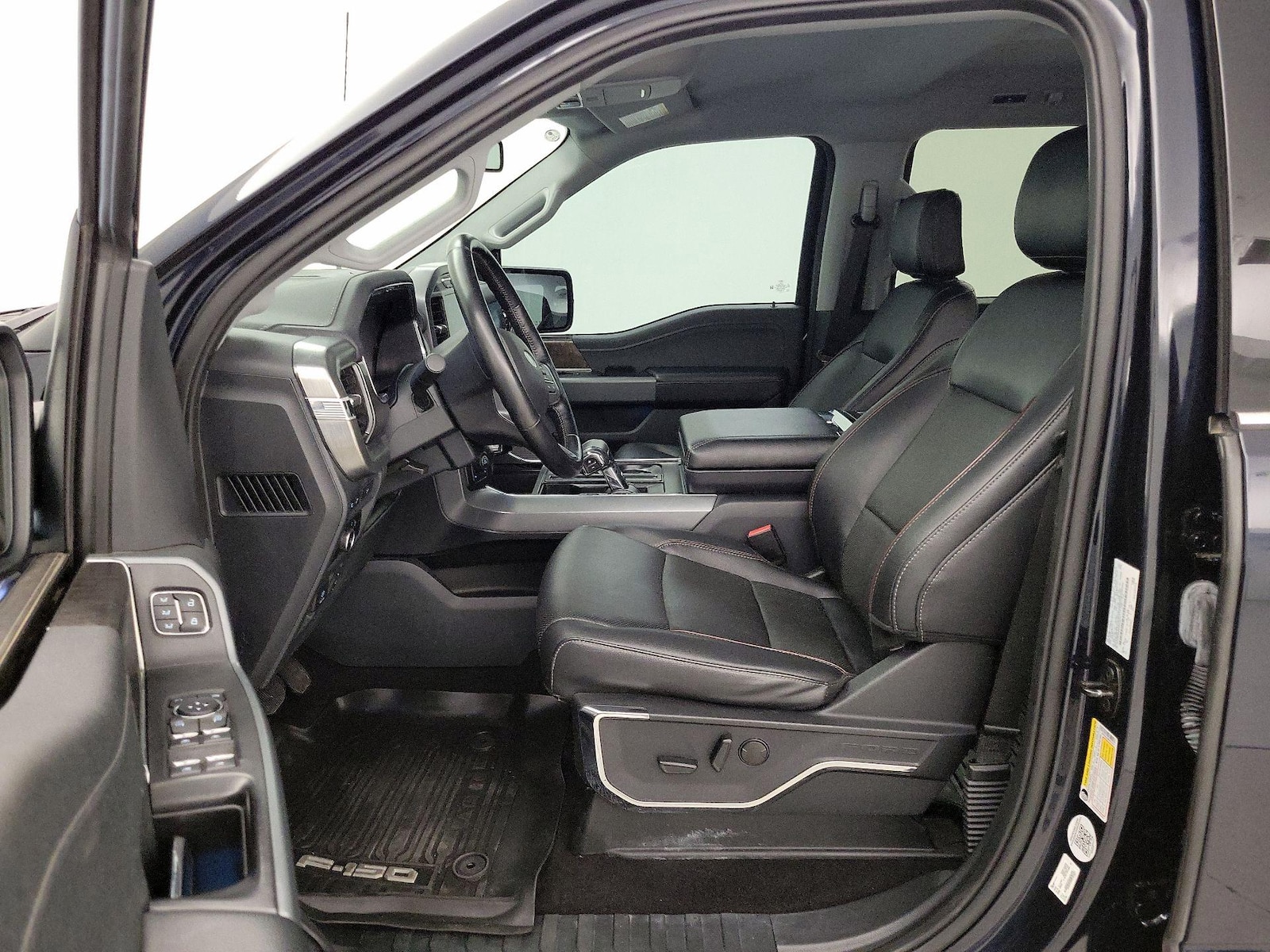 2023 Ford F-150 Lariat - Photo 12