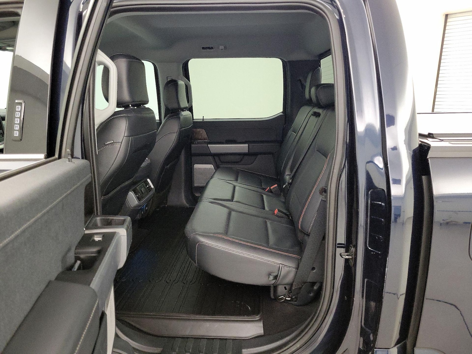 2023 Ford F-150 Lariat - Photo 20