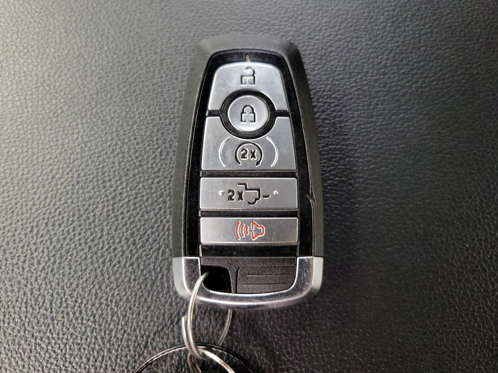 2023 Ford F-150 Lariat - Photo 23