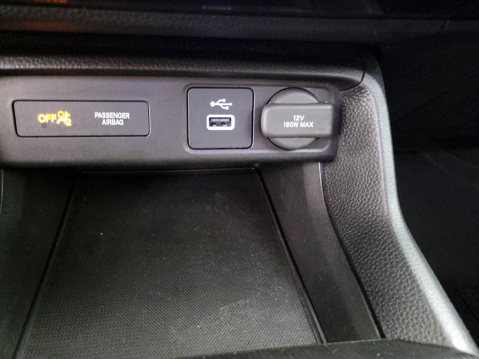 2024 Honda Civic Sport - Photo 19