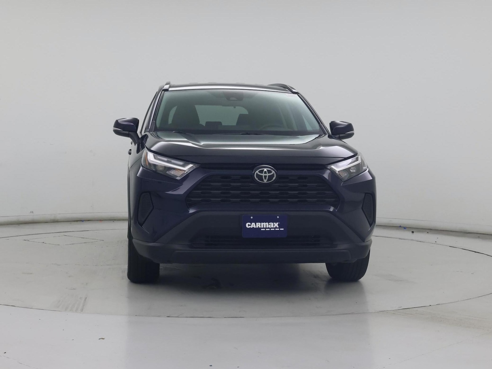 2025 Toyota RAV4 XLE - Photo 6