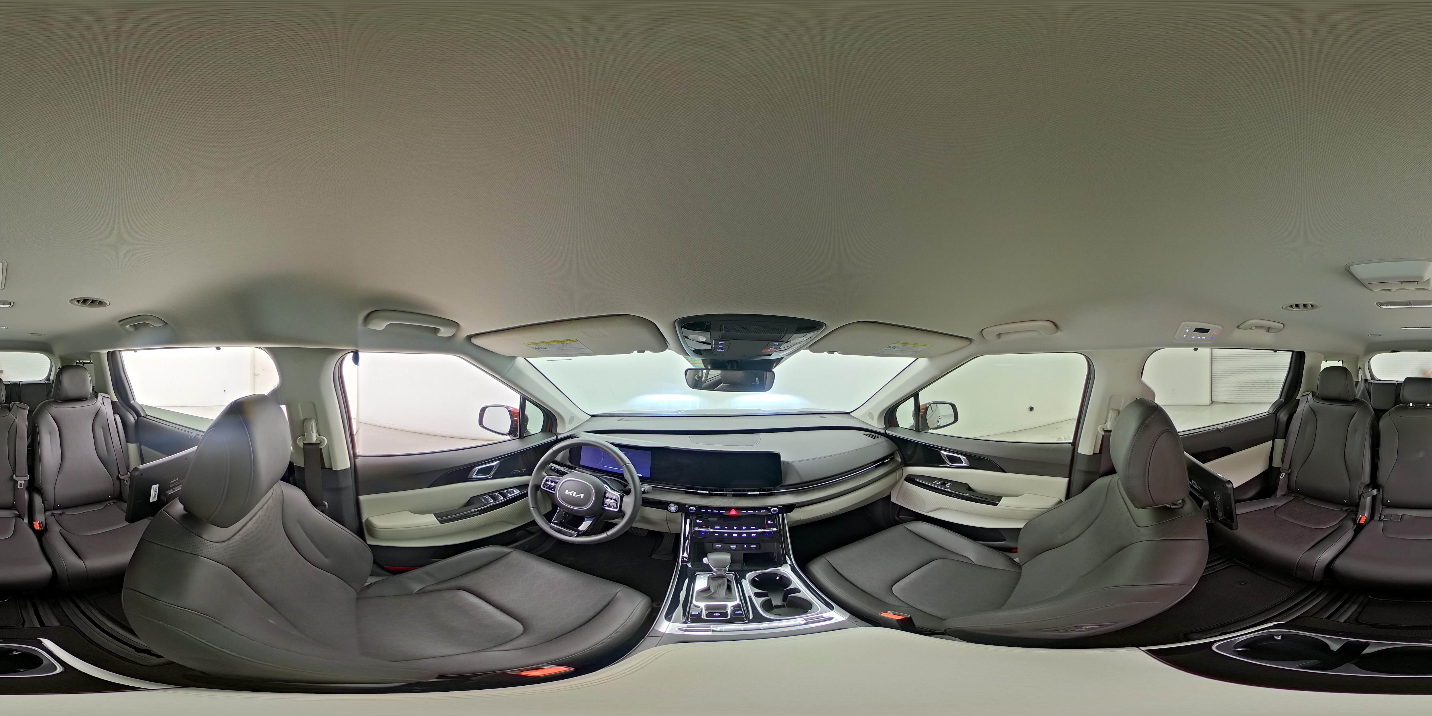 2024 Kia Carnival SX - Photo 24