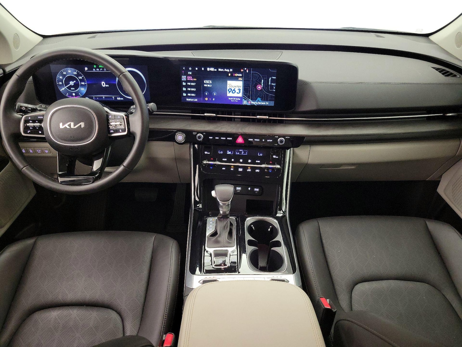 2024 Kia Carnival SX - Photo 10