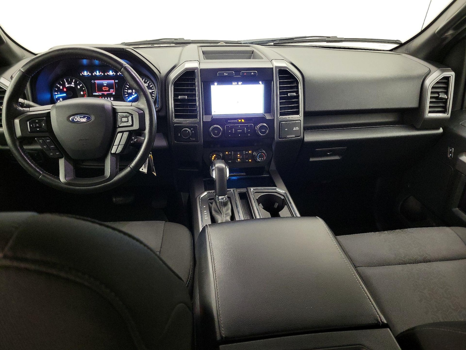 Apple CarPlay® & Android Auto™