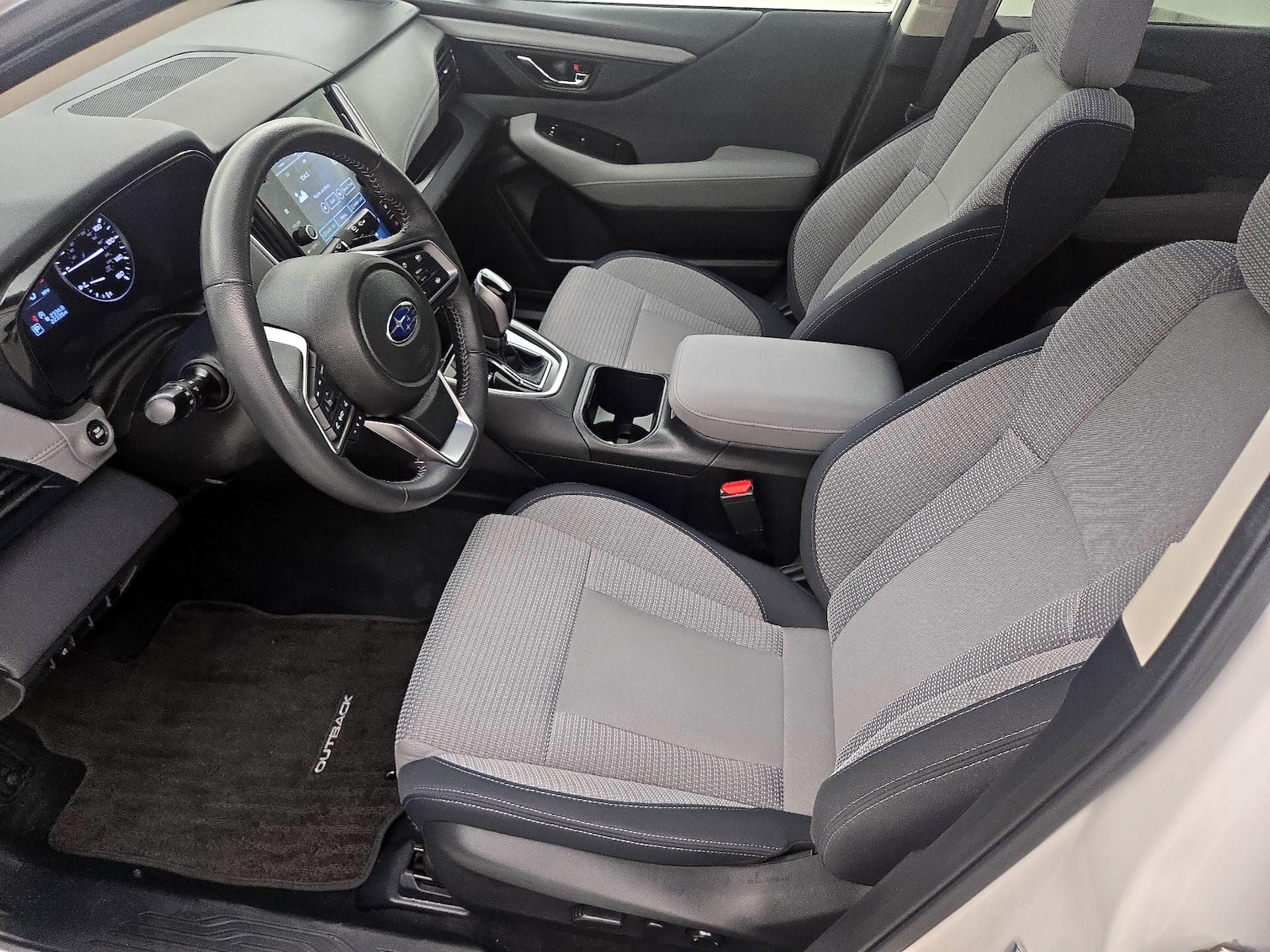 2023 Subaru Outback Premium - Photo 12