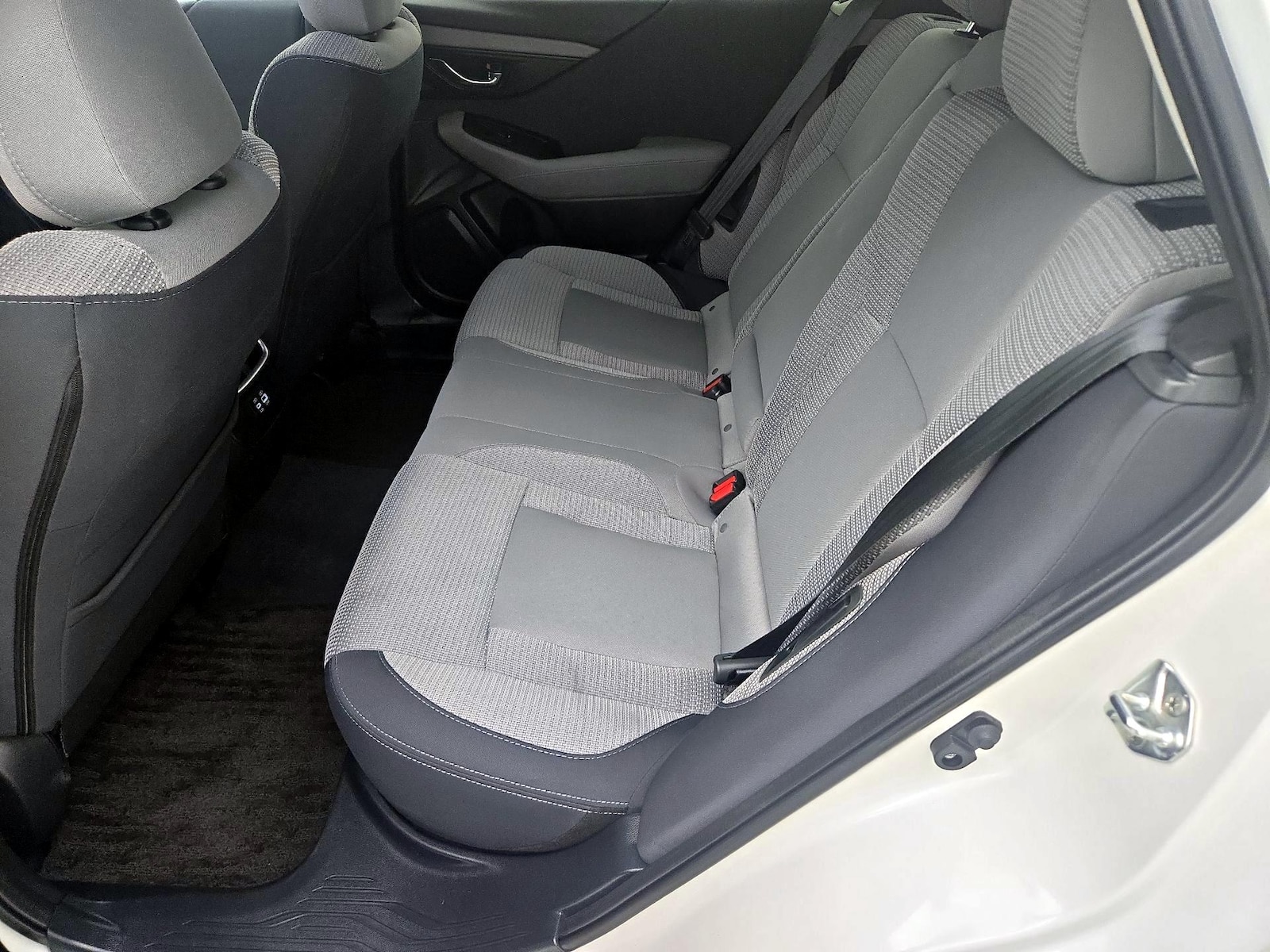 2023 Subaru Outback Premium - Photo 20