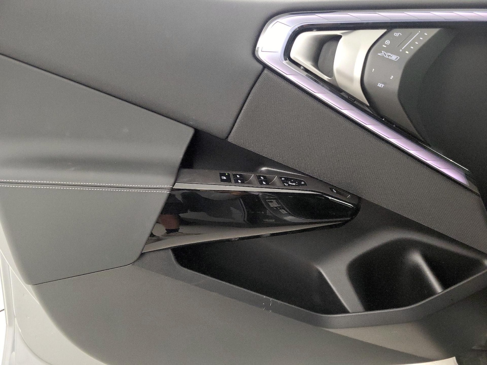 2026 BMW X3 30 - Photo 13