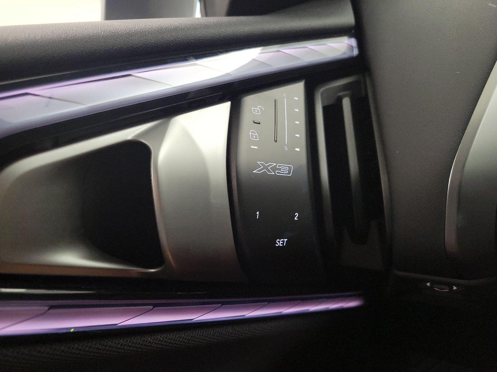 2026 BMW X3 30 - Photo 14
