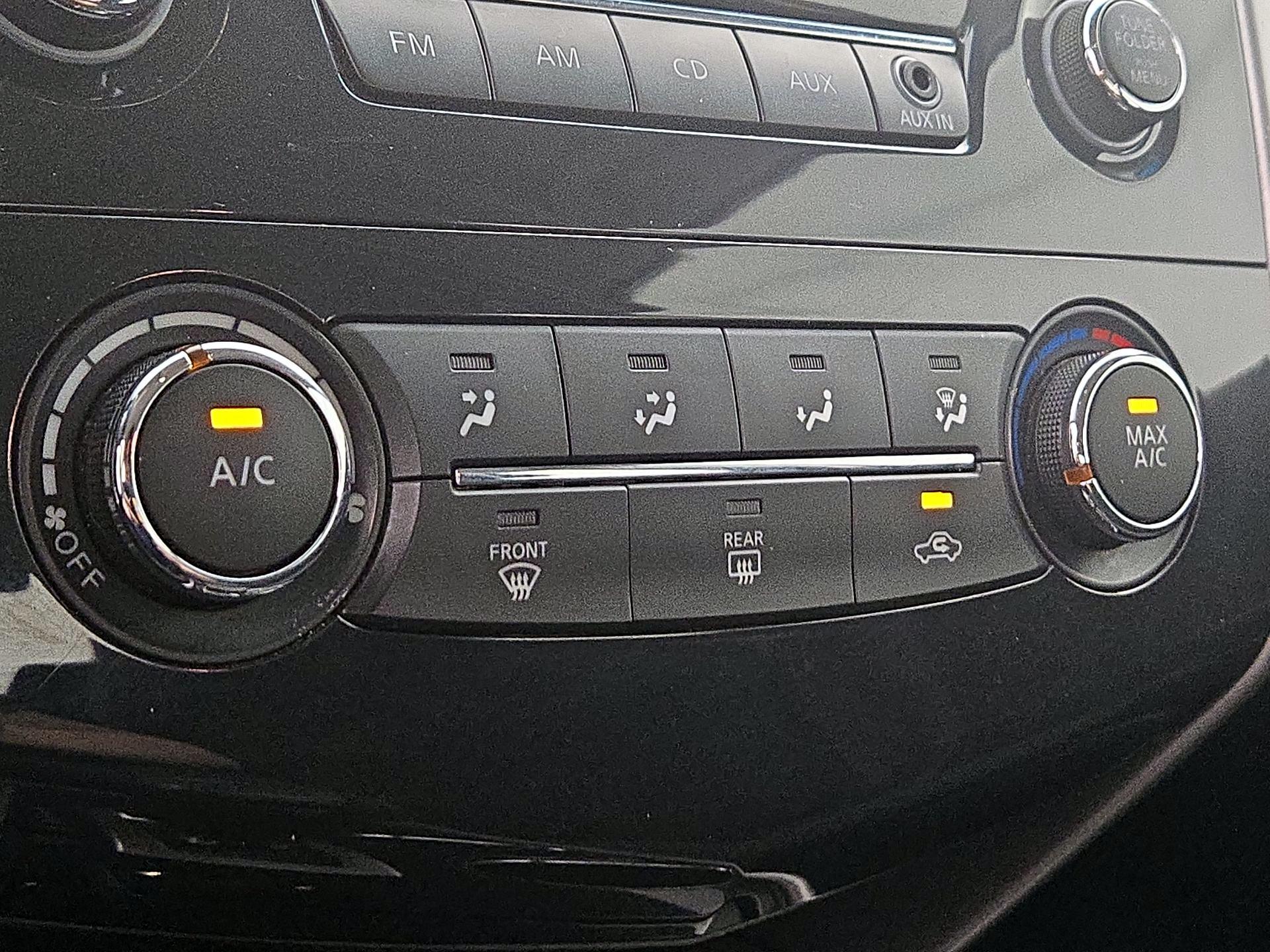 Thumbnail: 2014 Nissan Altima - 13