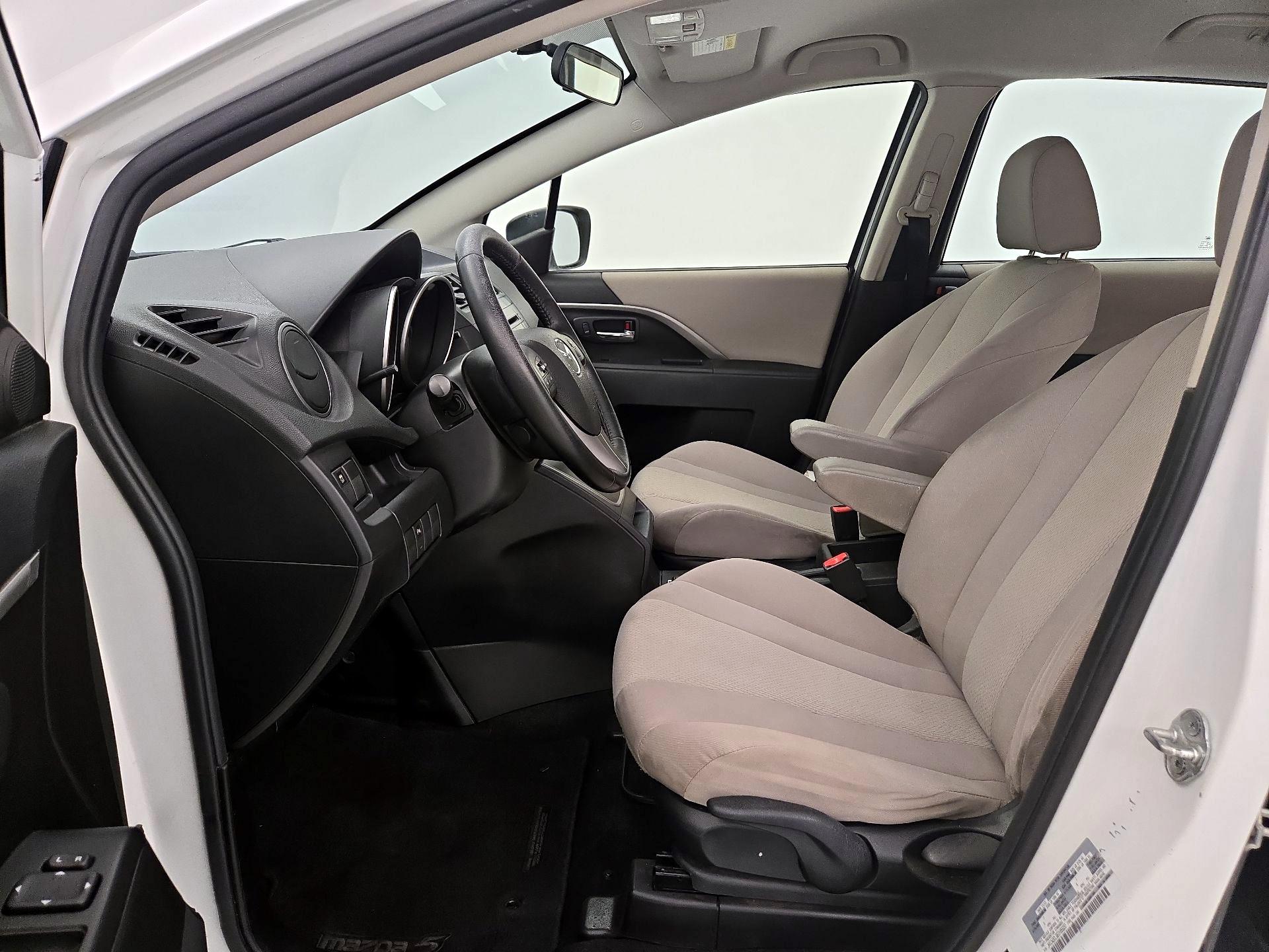 Thumbnail: 2014 Mazda Mazda5 - 11